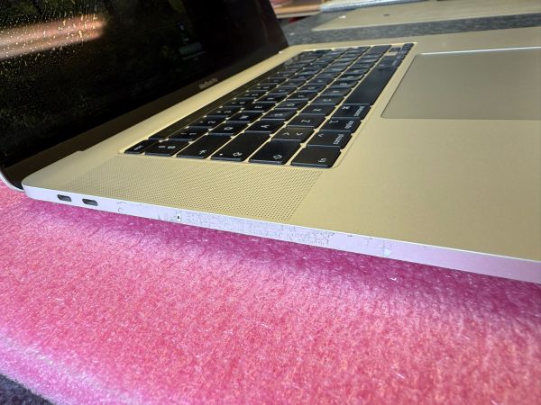 Apple MacBook Pro 2019 16inch Intel i9-9880H 2.3Ghz 16GB Memory 1TB SSD AMD Radeon Pro 5500M Refurbished - Image 6
